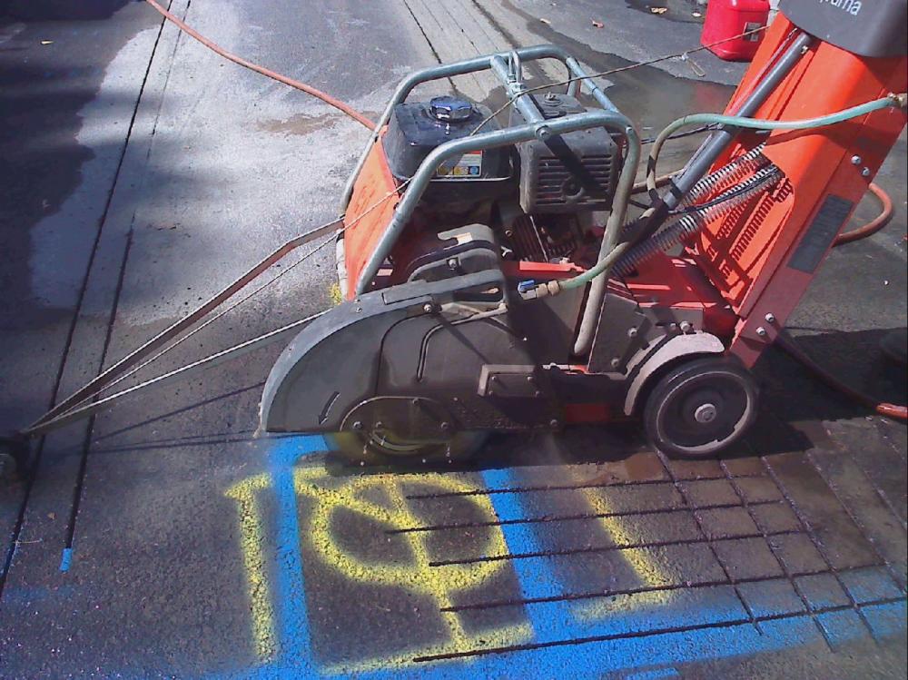 Heated Driveway, Radiant Heated Driveway, Snow Melting System, Heated Driveway Systems, Electric